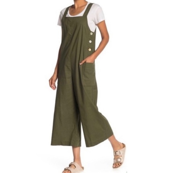 Max Studio Pants - NWT Max Studio Army Green Linen Cropped Jumpsuit Size Large